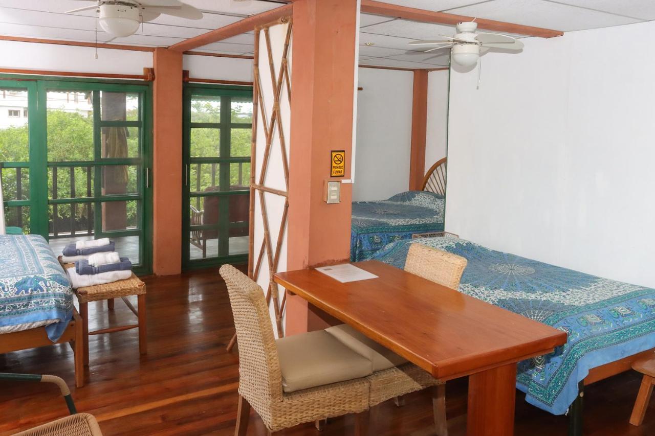 Galapagos Chalet Puerto Ayora  Luaran gambar